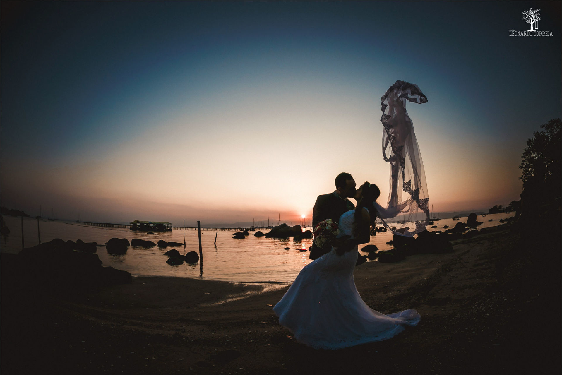 Foto Casamento em Sto Antonio de Lisboa | Roberta e Mauro Foto Casamento em Sto Antonio de Lisboa | Roberta e Mauro - Imagem 37