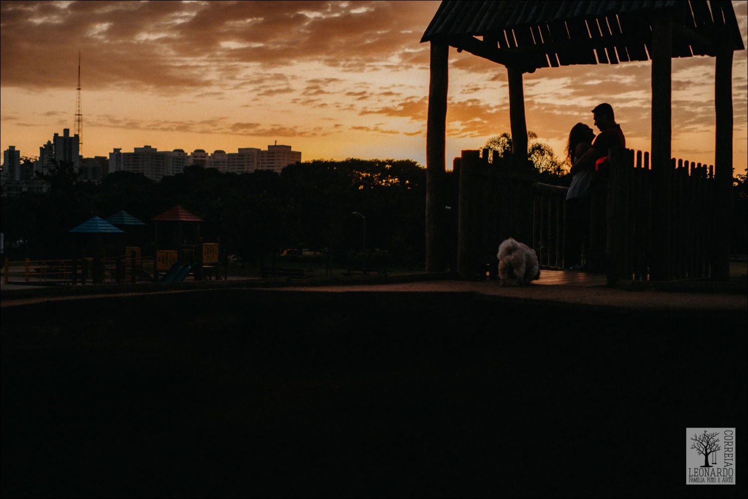 Foto Sessão Noivos | Mariana e Fernando | Vila Lobos e Estação Luz - São Paulo Foto Sessão Noivos | Mariana e Fernando | Vila Lobos e Estação Luz - São Paulo - Imagem 3